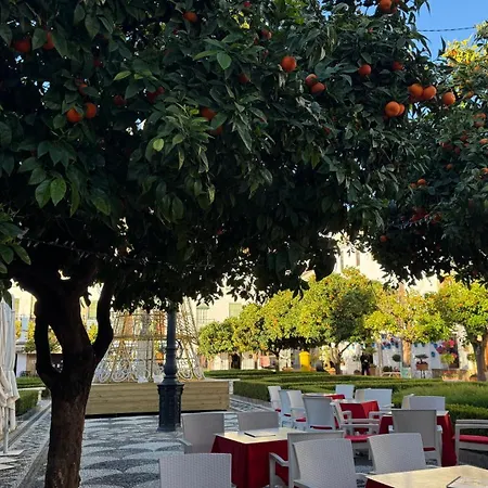 Oasis Jacuzzi Retreat アパート *