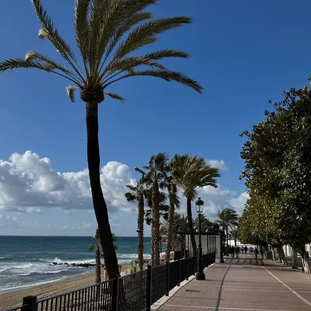 Appartement Oasis Jacuzzi Retreat *