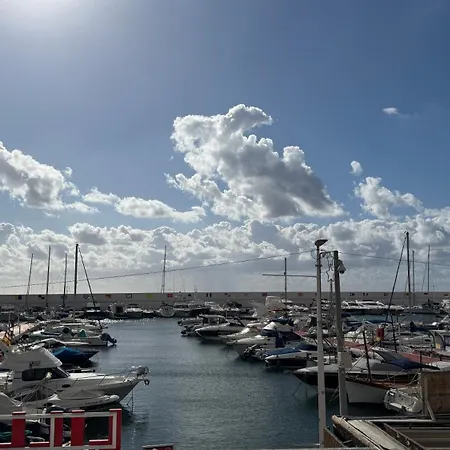 아파트 Oasis Jacuzzi Retreat 마르베야