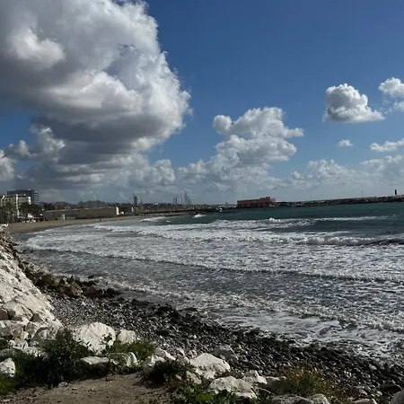 דירה Oasis Jacuzzi Retreat מארבלה