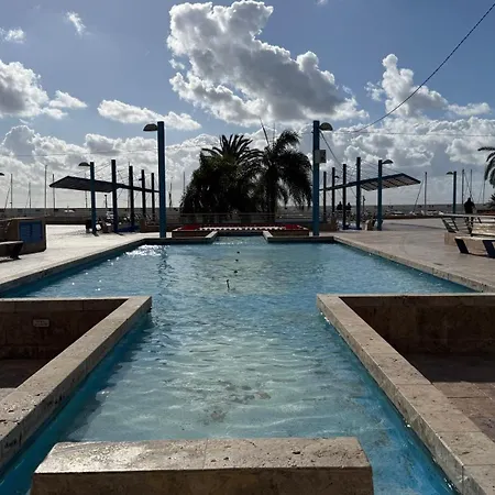 Oasis Jacuzzi Retreat * מארבלה